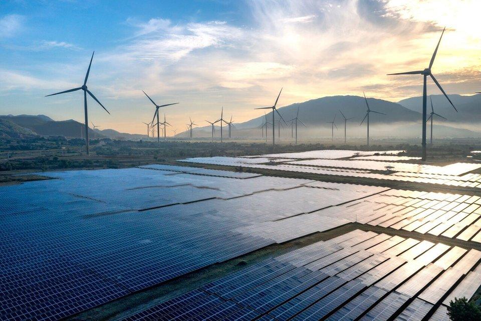한전, 미추진 태양광·풍력 30GW 점검…계통 대기 용량 회수